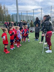 Wales and Aston Villa goalkeeper Soffia Kelly with North Cardiff Cosmos U7 Girls team at Ocean Park.